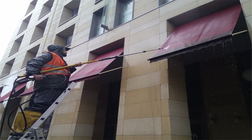 How to clean a metal awning