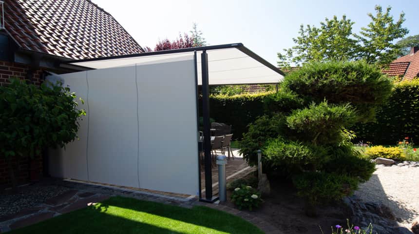 custom-made retractable side awning