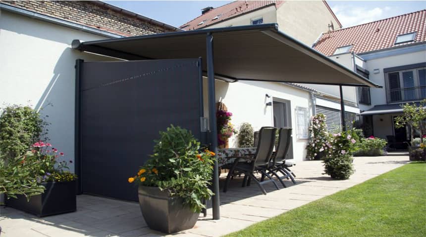 side retractable awning